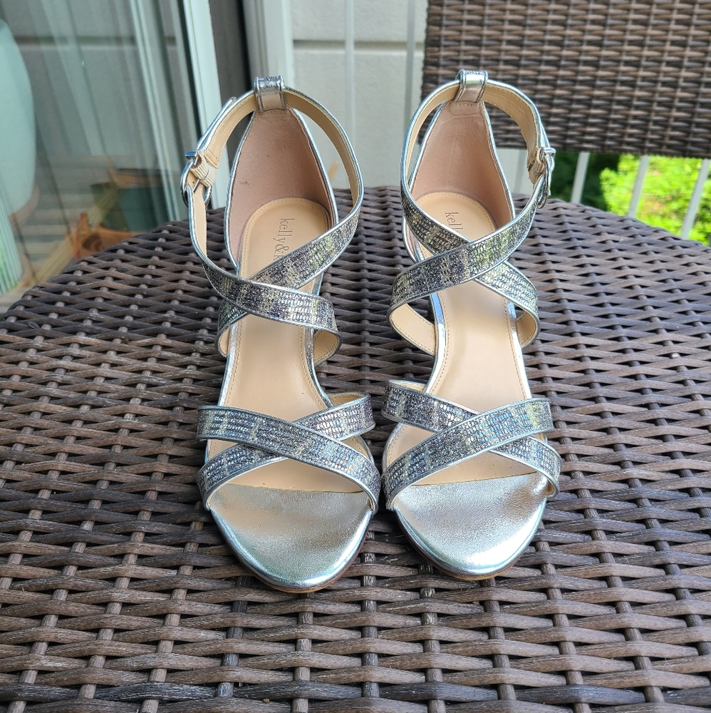 Kelly & Katie Charisma Gold Silver Sandal …